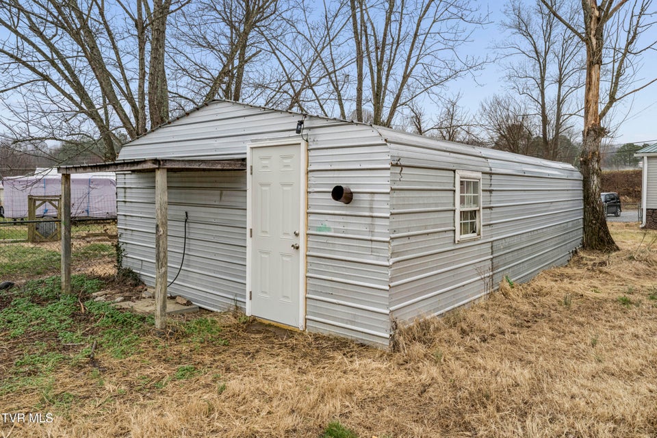 Photo #36: 7057 Erwin Highway