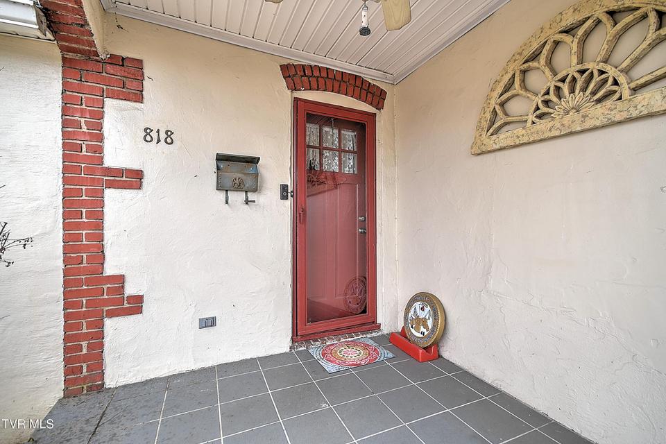 Photo #2: 818 Federal Street