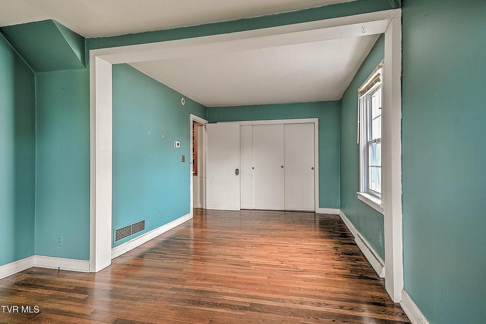 Photo #38: 818 Federal Street