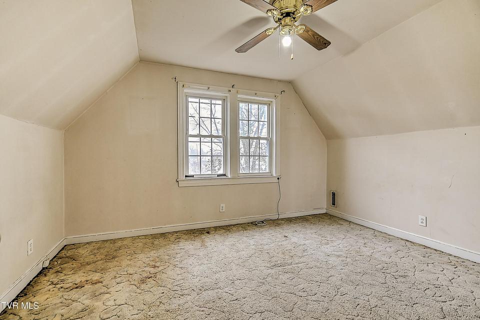 Photo #52: 818 Federal Street