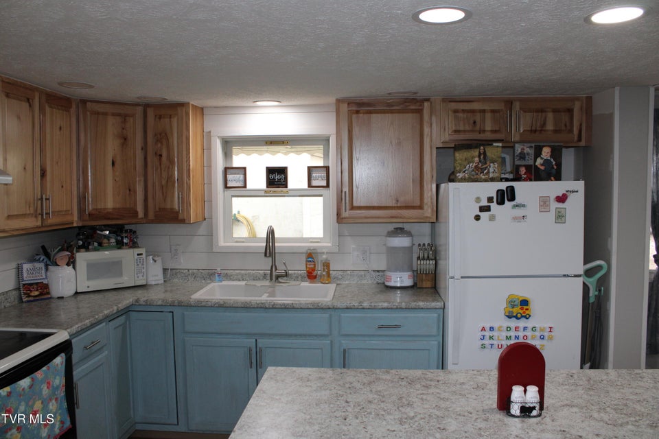 Photo #6: 7299 Blue Sky Ln Lane