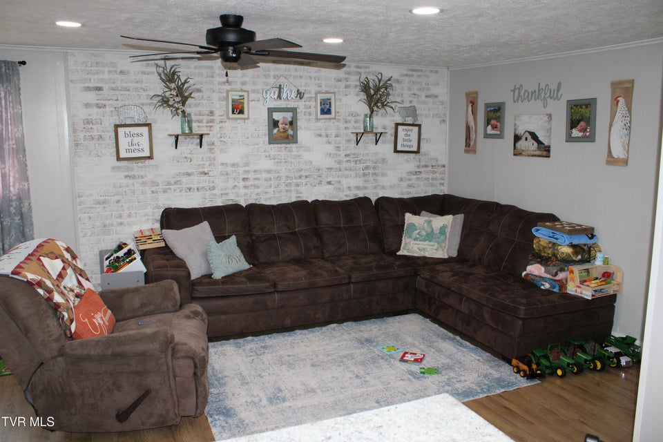 Photo #10: 7299 Blue Sky Ln Lane