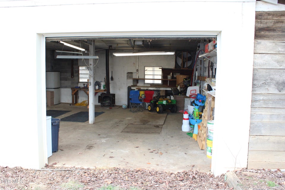 Photo #36: 7299 Blue Sky Ln Lane