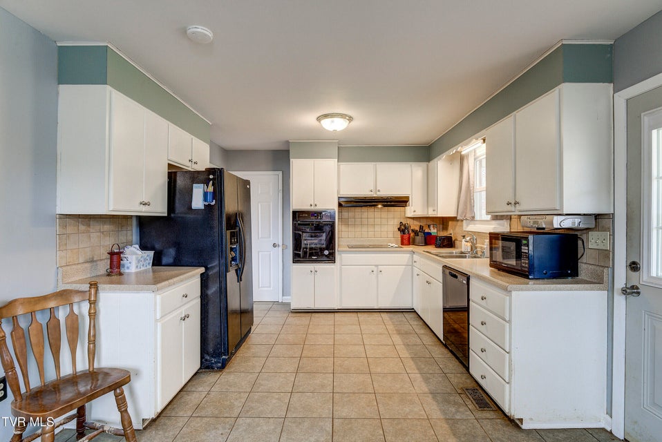 Photo #8: 1016 Whippoorwill Lane