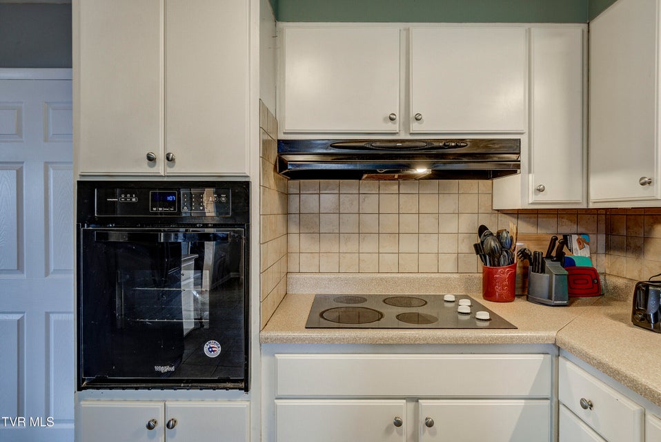 Photo #12: 1016 Whippoorwill Lane