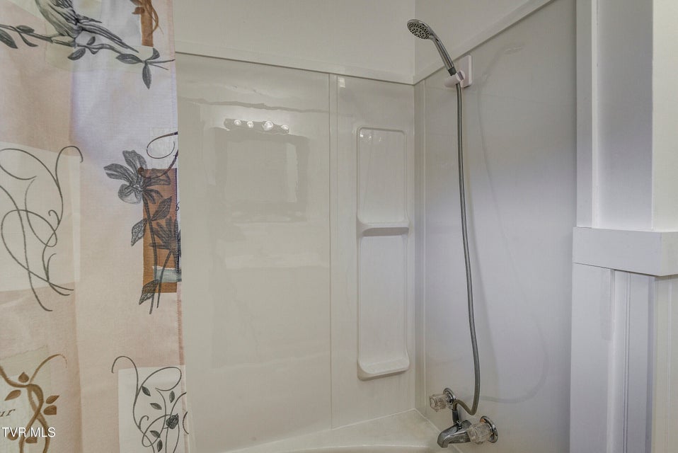 Photo #18: 1016 Whippoorwill Lane