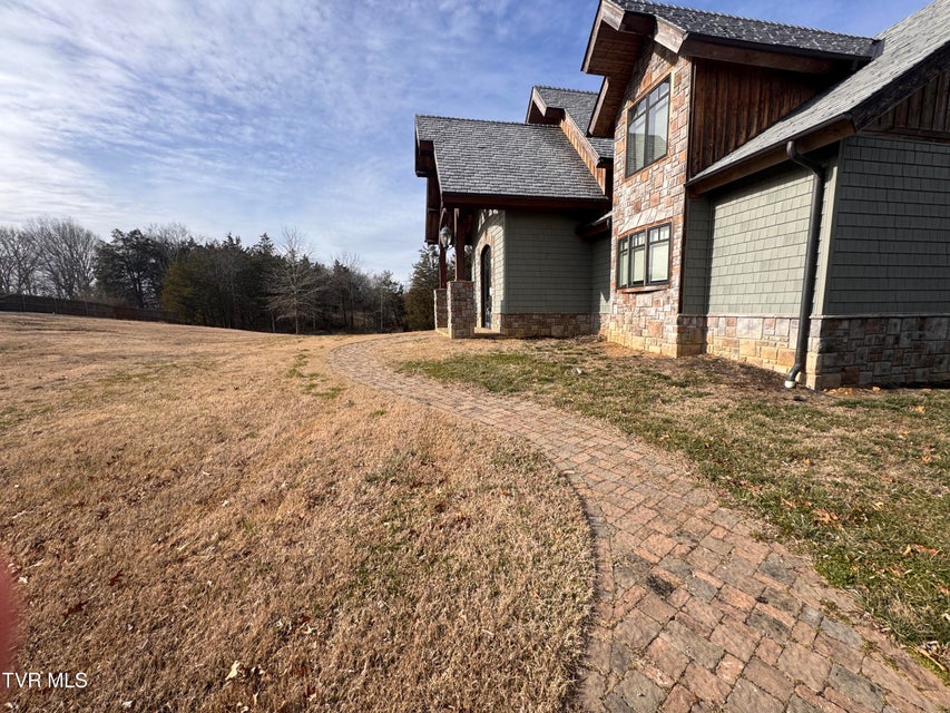 Photo #7: 211 Petty Lane