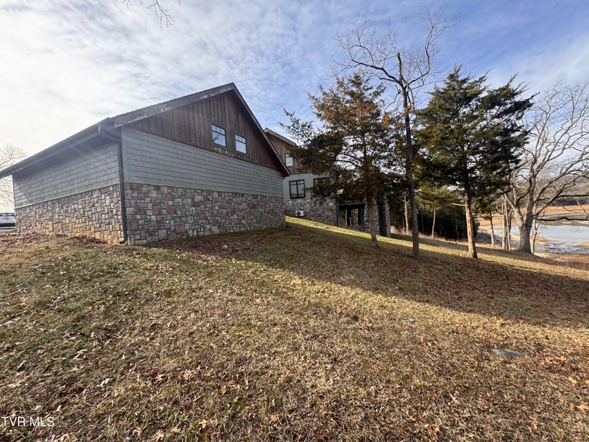 Photo #12: 211 Petty Lane