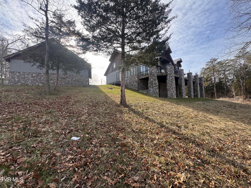 Photo #13: 211 Petty Lane