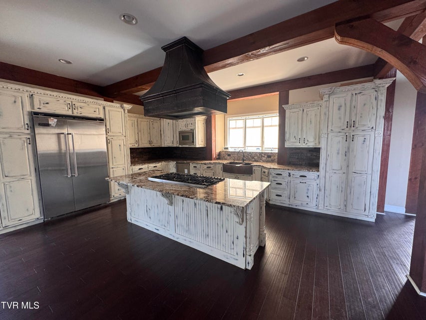 Photo #26: 211 Petty Lane