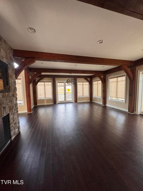 Photo #32: 211 Petty Lane