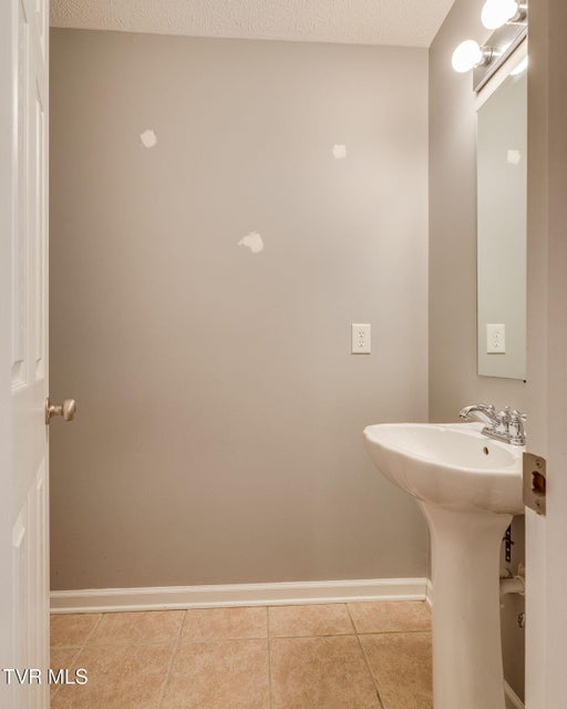 Photo #14: 518 Pilgrim Court