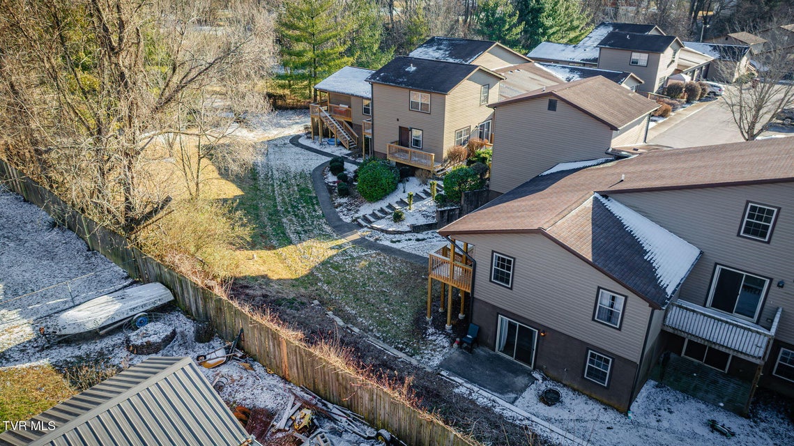 Photo #37: 518 Pilgrim Court