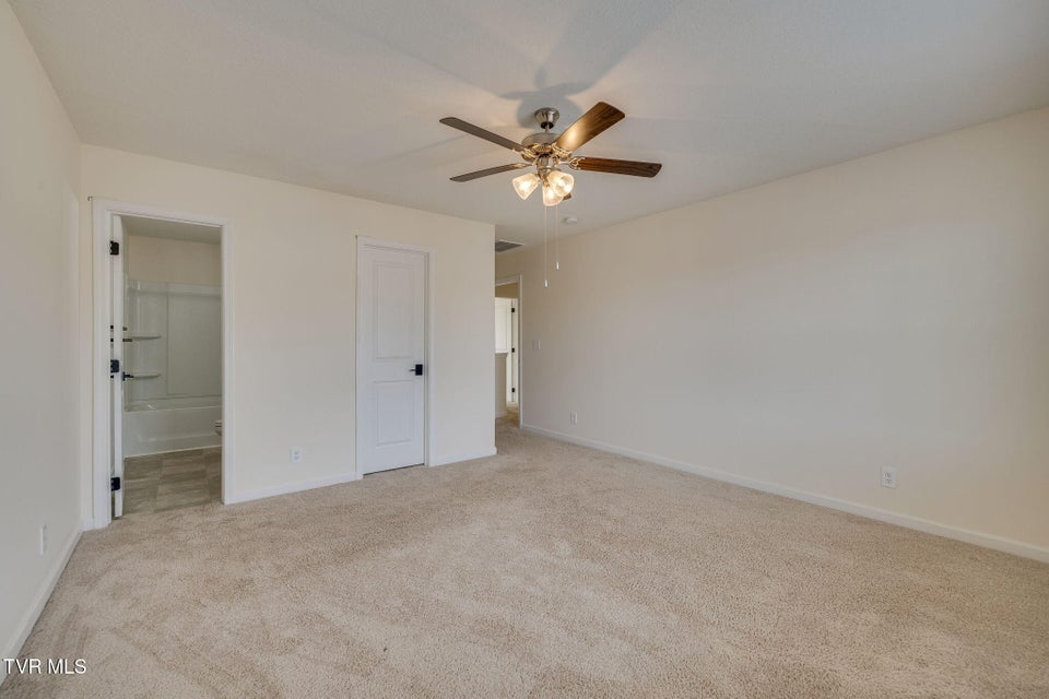 Photo #32: 1081 Raccoon Lane