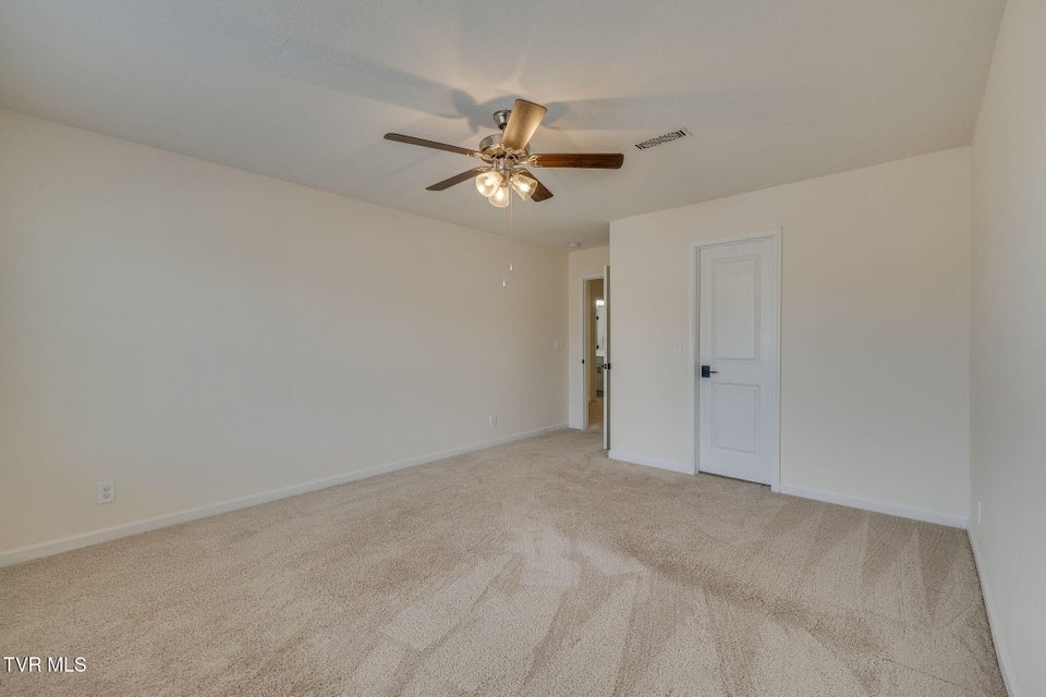 Photo #35: 1081 Raccoon Lane