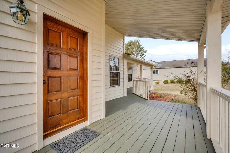 Photo #6: 300 Sugarwood Drive