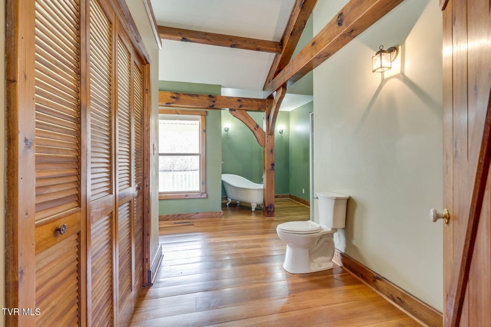 Photo #26: 300 Sugarwood Drive