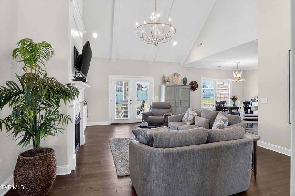 Photo #10: 582 Brady Way