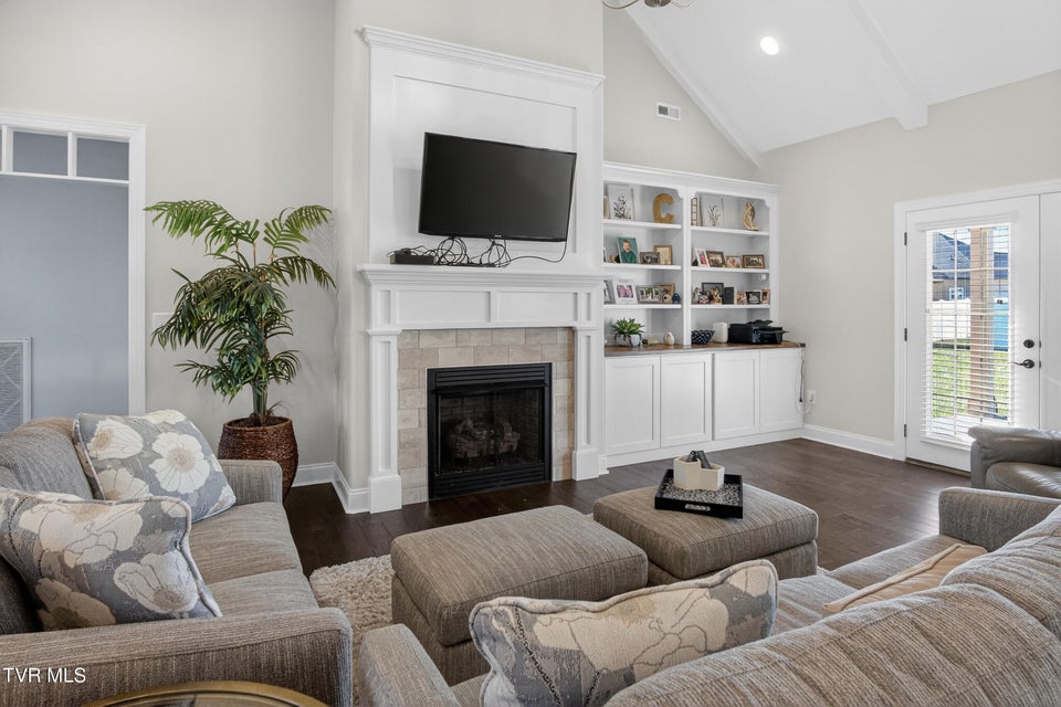 Photo #13: 582 Brady Way