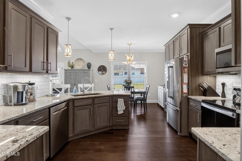 Photo #27: 582 Brady Way