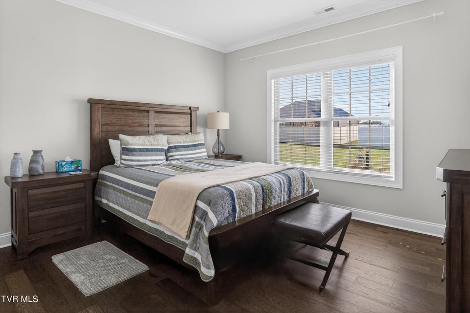 Photo #47: 582 Brady Way