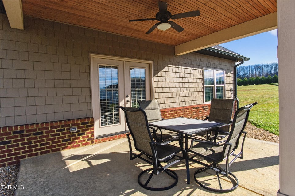 Photo #6: 582 Brady Way