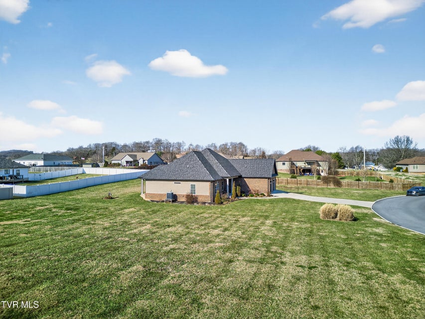 Photo #52: 582 Brady Way