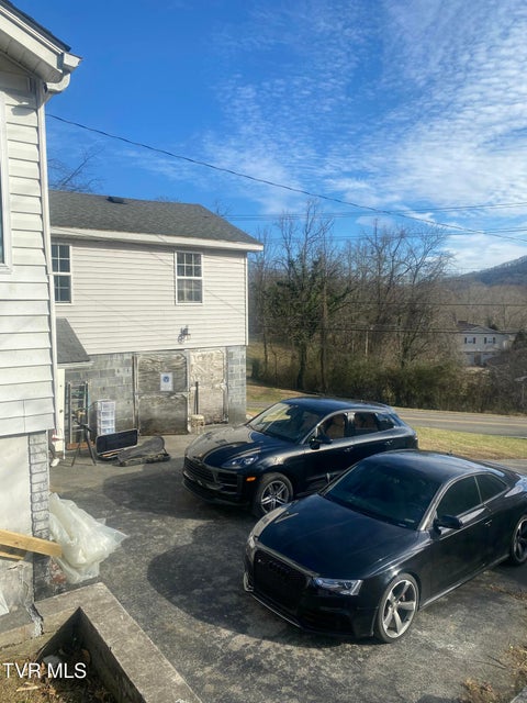 Photo #8: 1500 Southwest Avenue