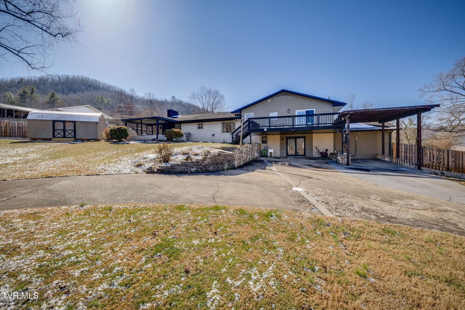 Photo #55: 204 Luttrell Street