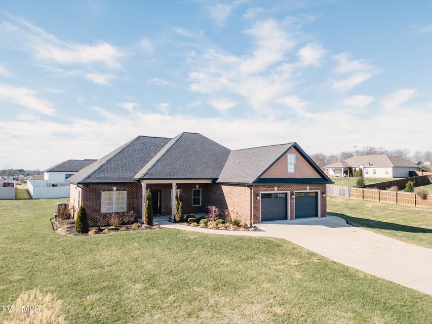 Photo #2: 582 Brady Way