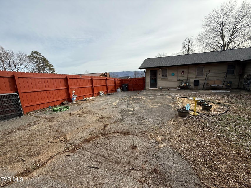 Photo #21: 216 Willow Street