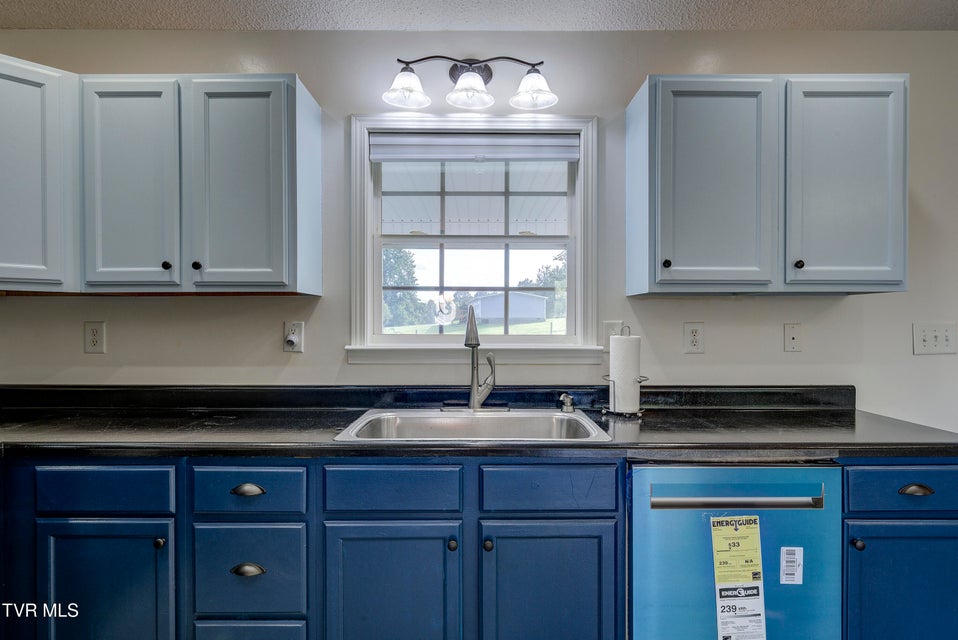 Photo #6: 312 Stockyard Road