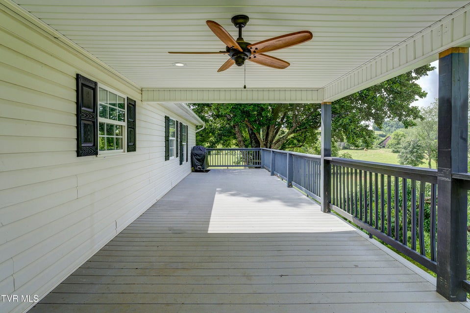 Photo #41: 312 Stockyard Road