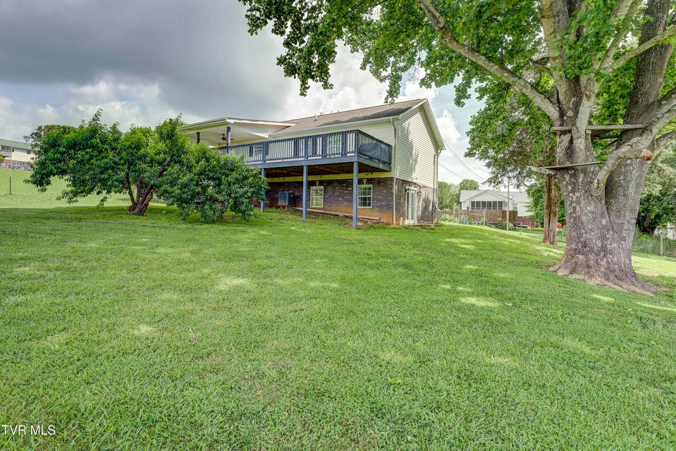 Photo #46: 312 Stockyard Road