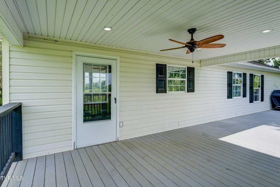 Photo #52: 312 Stockyard Road