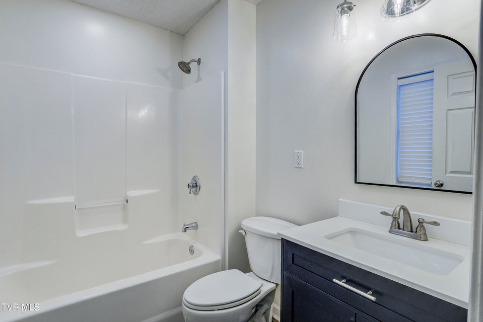 Photo #21: 312 Stockyard Road