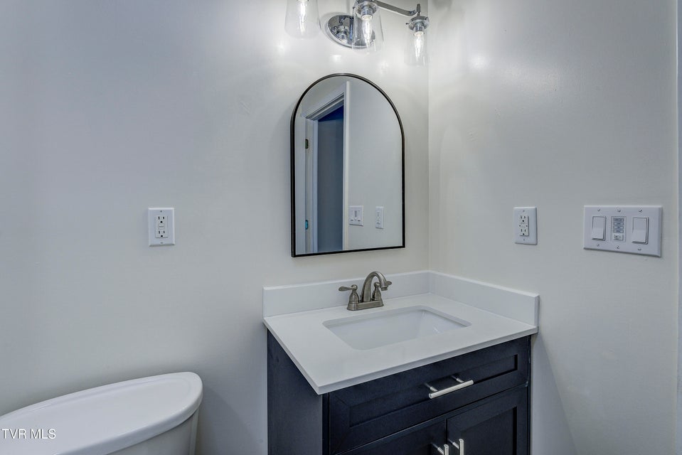 Photo #23: 312 Stockyard Road