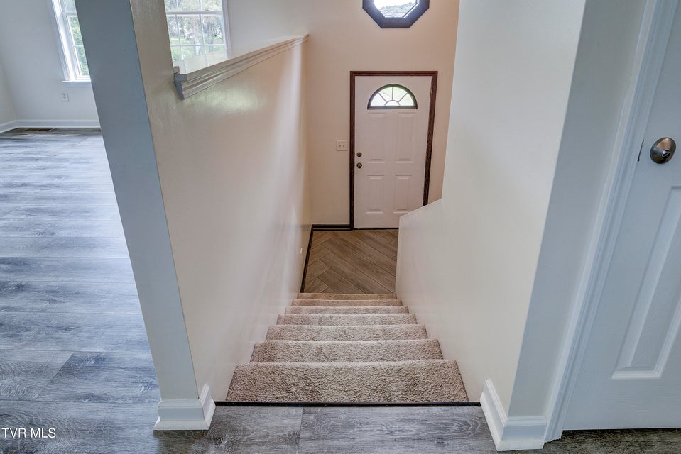 Photo #24: 312 Stockyard Road