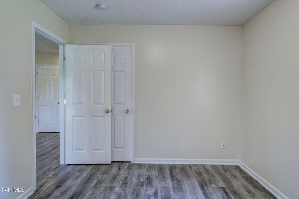 Photo #34: 312 Stockyard Road