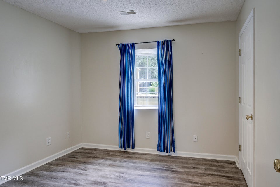 Photo #35: 312 Stockyard Road