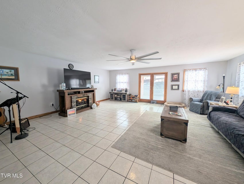 Photo #14: 1606 Valley View Drive