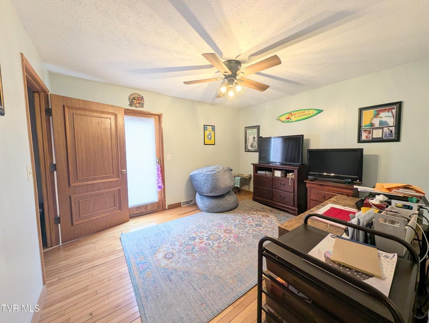 Photo #16: 1606 Valley View Drive