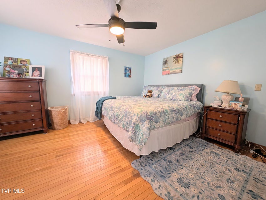 Photo #27: 1606 Valley View Drive