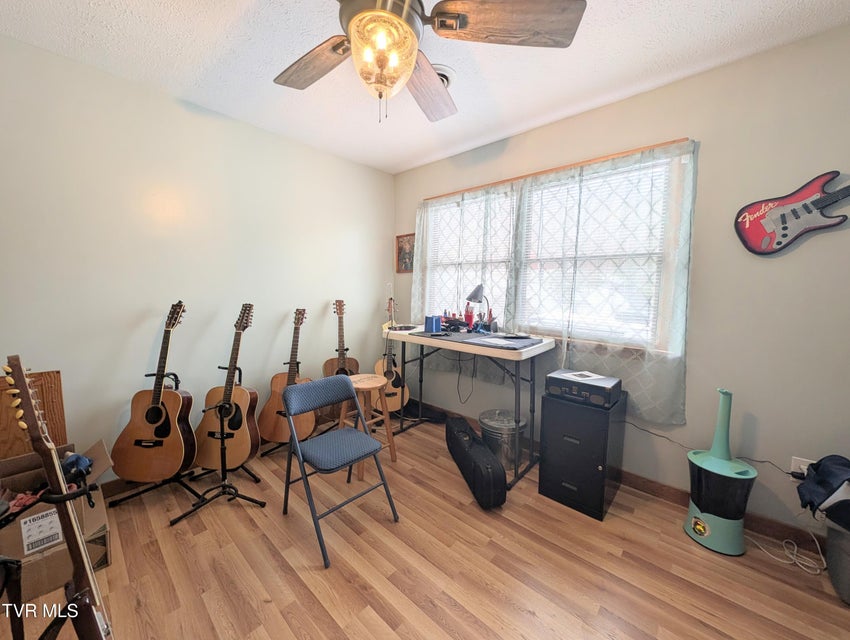 Photo #35: 1606 Valley View Drive