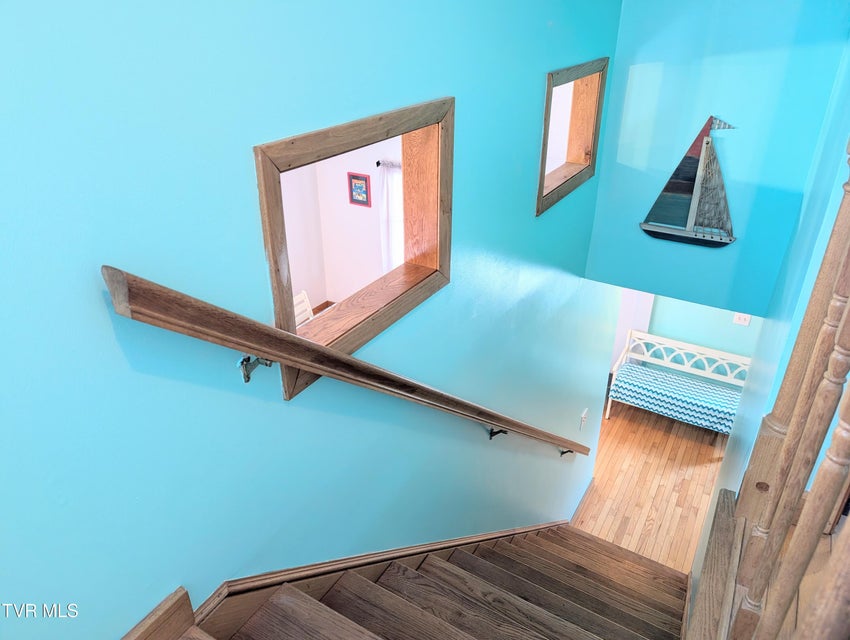 Photo #38: 1606 Valley View Drive