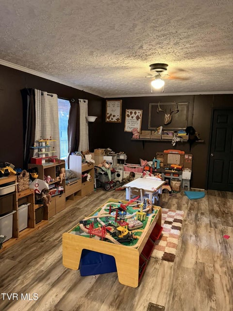 Photo #16: 605 Charles Street