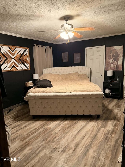 Photo #19: 605 Charles Street