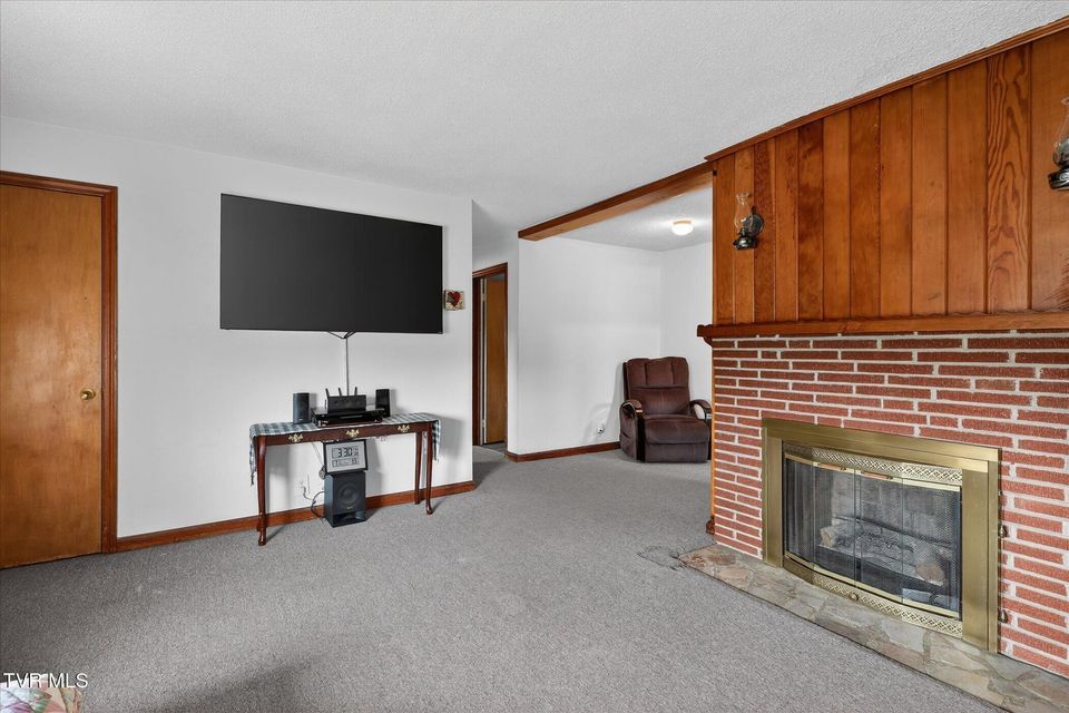 Photo #5: 200 Keith Road