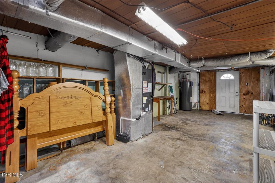 Photo #26: 200 Keith Road