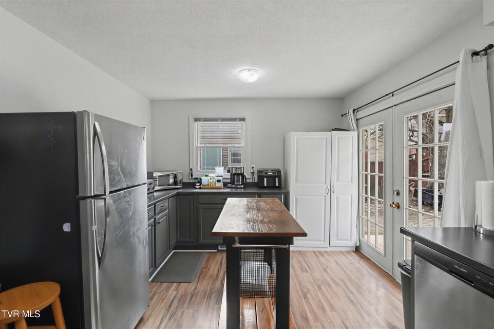 Photo #12: 823 Campbell Circle